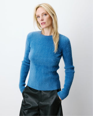 Pulls & cardigans