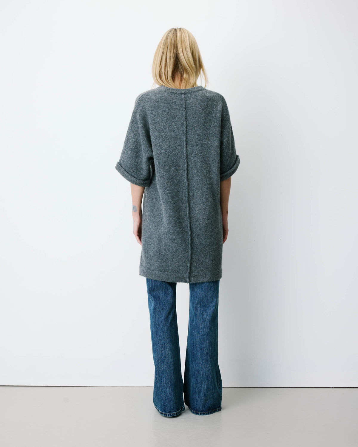 Short knit dress with kimono sleeves anthracite Alinae