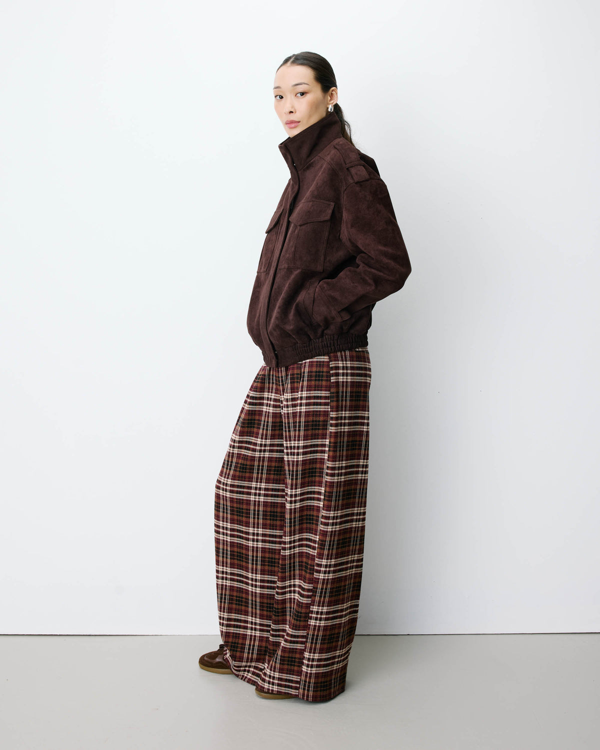 Veste oversize suédine col montant chocolat Arielle