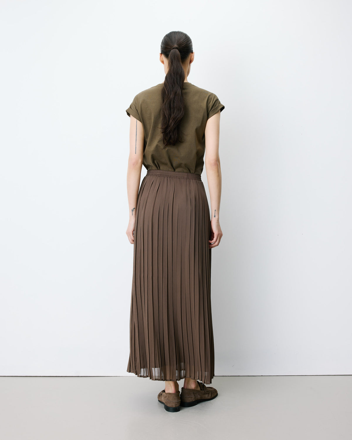 Pleated maxi skirt kaki Anissa