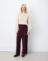 Pantalon fluide jambe large taille mi-haute aubergine Noblesse