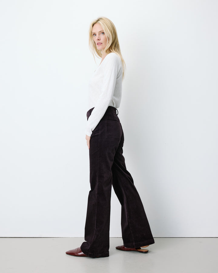 Pantalon droit velours côtelé aubergine Alban