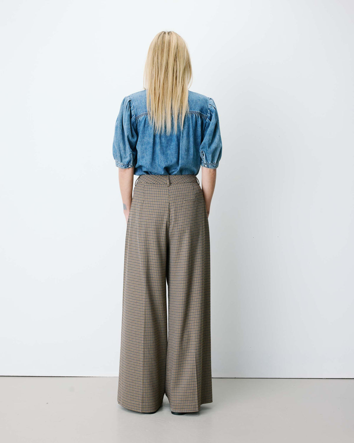 Pantalon tailleur ample pied-de-poule beige Ayen