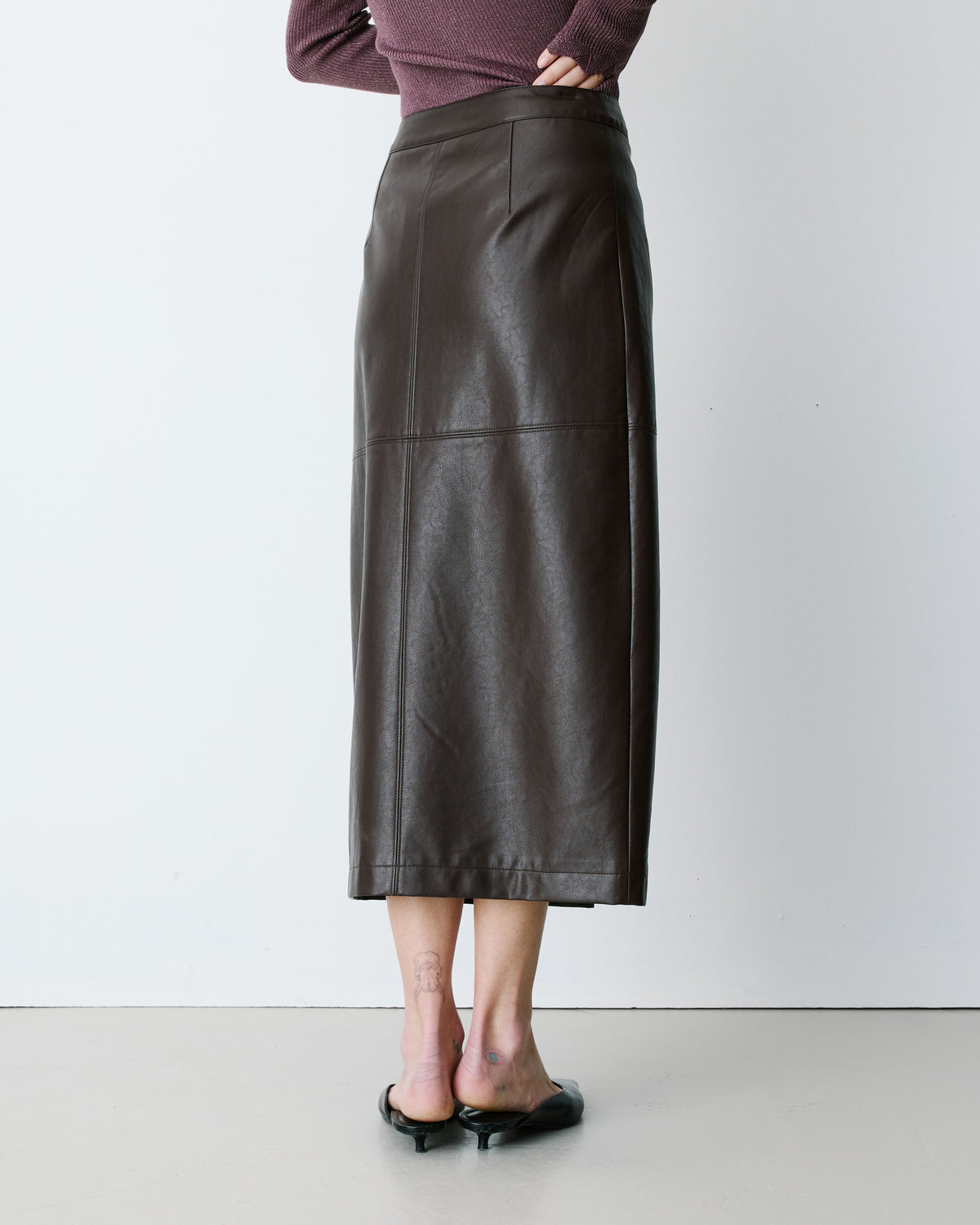 Faux-leather wrap midi skirt chocolat Aenor