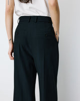 Pantalon tailleur court large à plis marine Atlantis