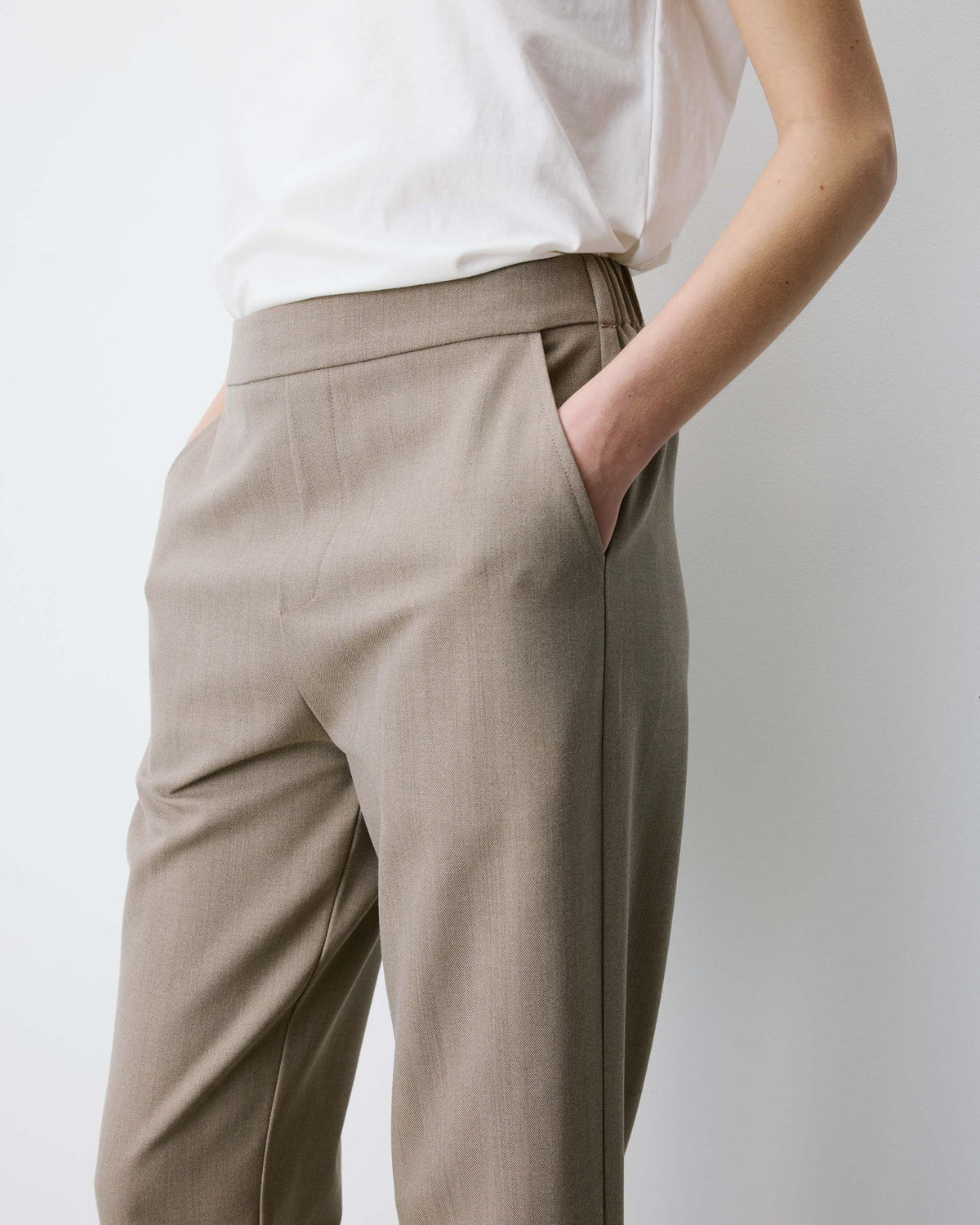 Cigarette gabardine pants beige Armstrong