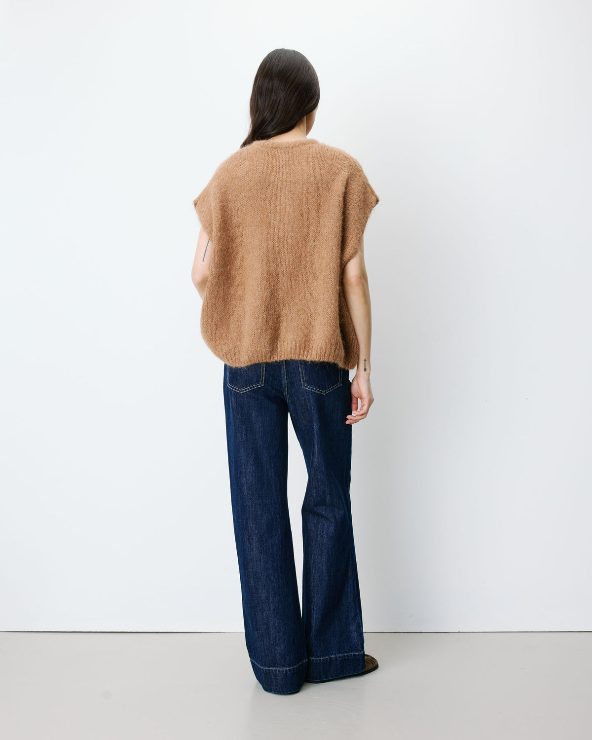 Cardigan loose sans manches col rond camel Addison