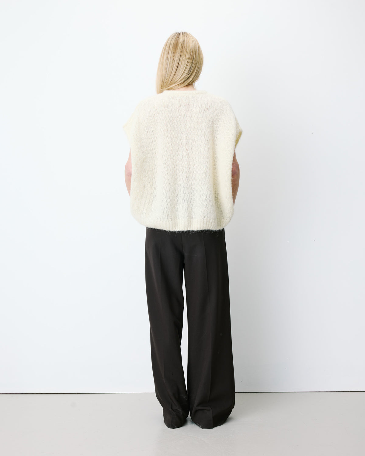 Cardigan loose sans manches col rond vanille Addison