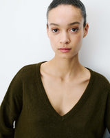 Pull ample col V en maille lurex kaki Salvador