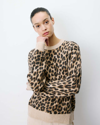 Pull manches longues col rond à motif leo Alexiel
