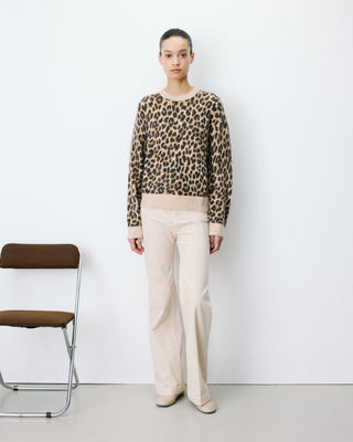 Pull manches longues col rond à motif leo Alexiel