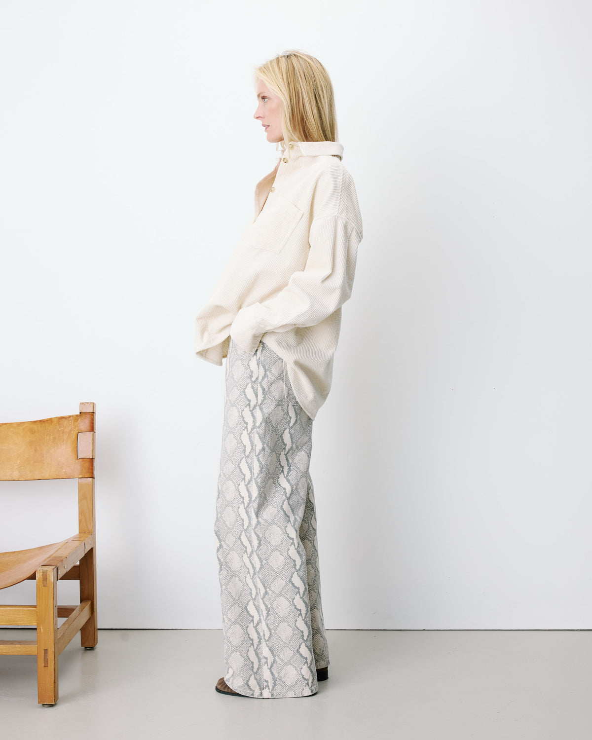 Relaxed corduroy shirt ecru Ange