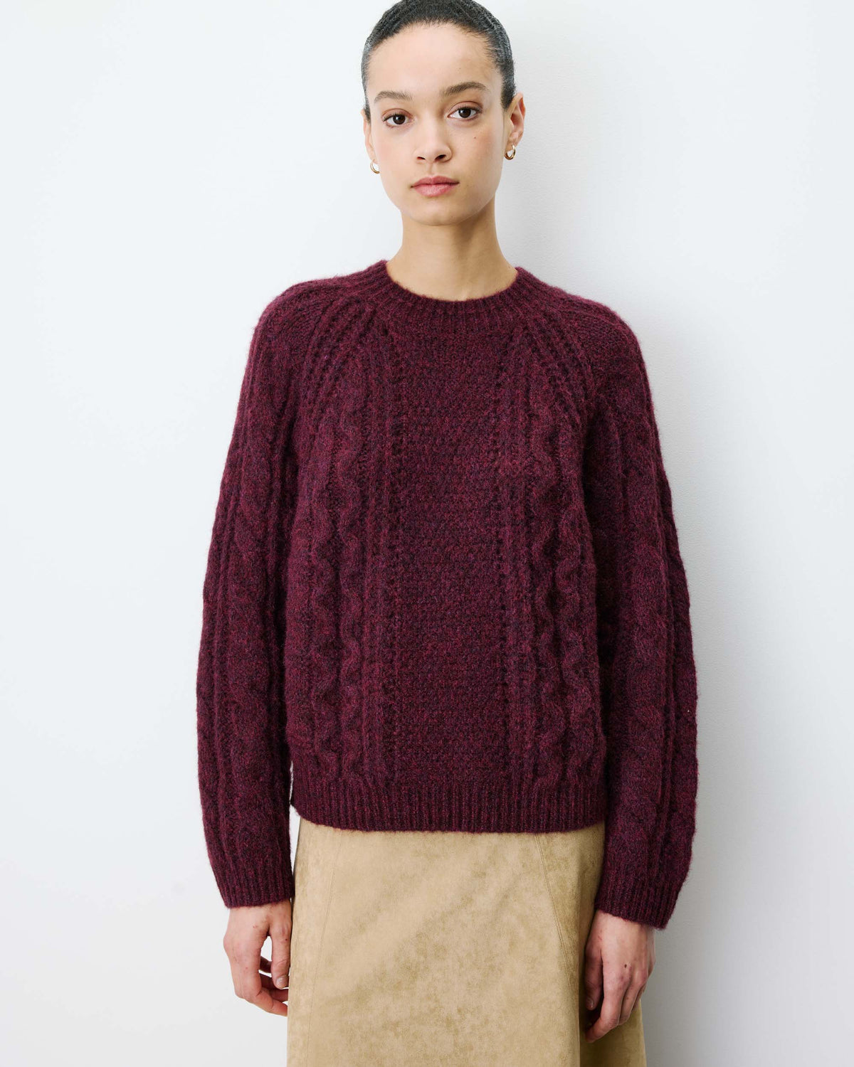 Pull torsadé ample col rond aubergine Amparo