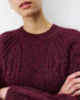Pull torsadé ample col rond aubergine Amparo