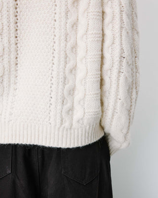 Pull torsadé ample col rond ecru Amparo