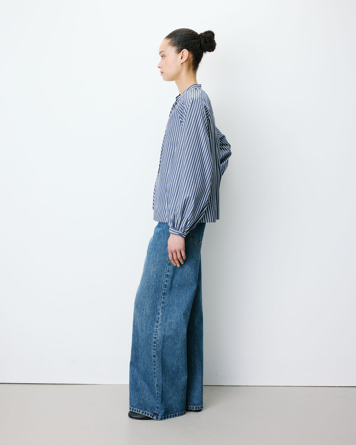 Mandarin-collar blouse marine Albane