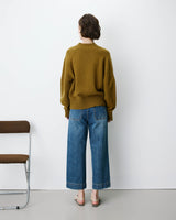 Pull droit col V en maille olive Alden