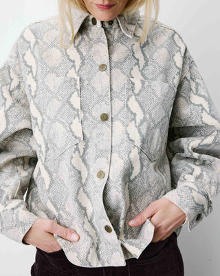 Chemise en denim à motif python Adriana
