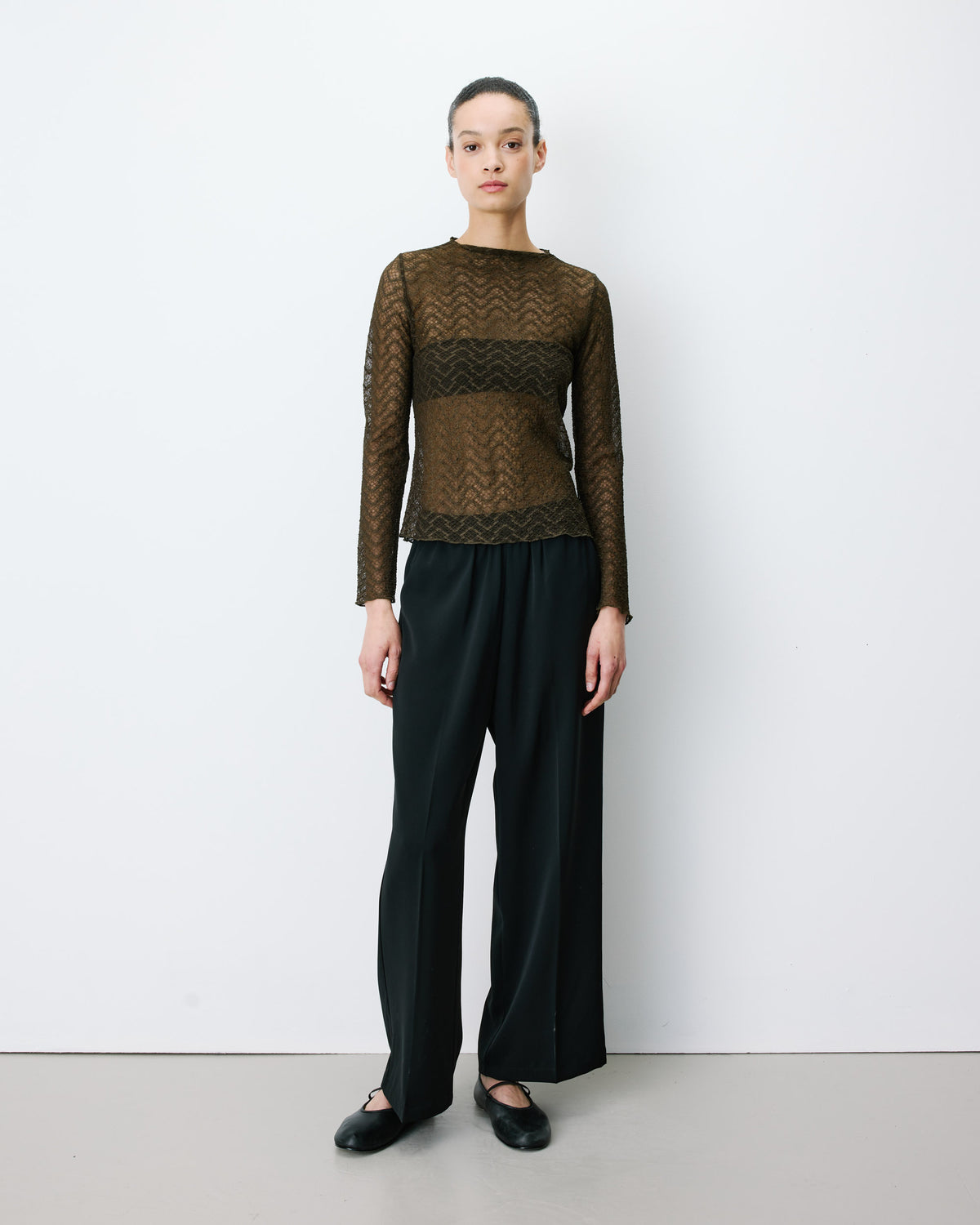 Top en dentelle transparente manches longues kaki Aube