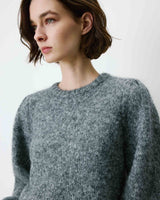 Pull en maille col rond épaules froncées anthracite Antoine