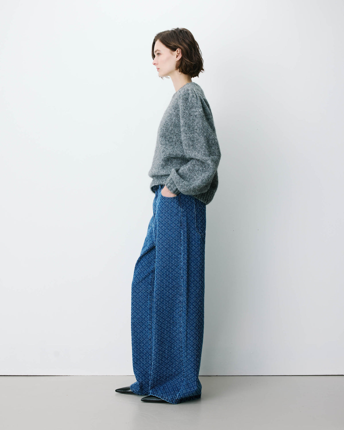 Pull en maille col rond épaules froncées anthracite Antoine