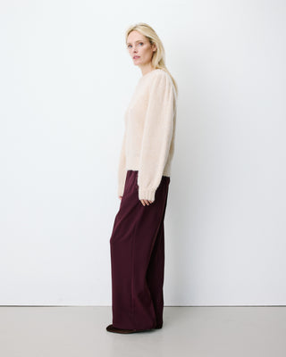 Pull en maille col rond épaules froncées beige Antoine