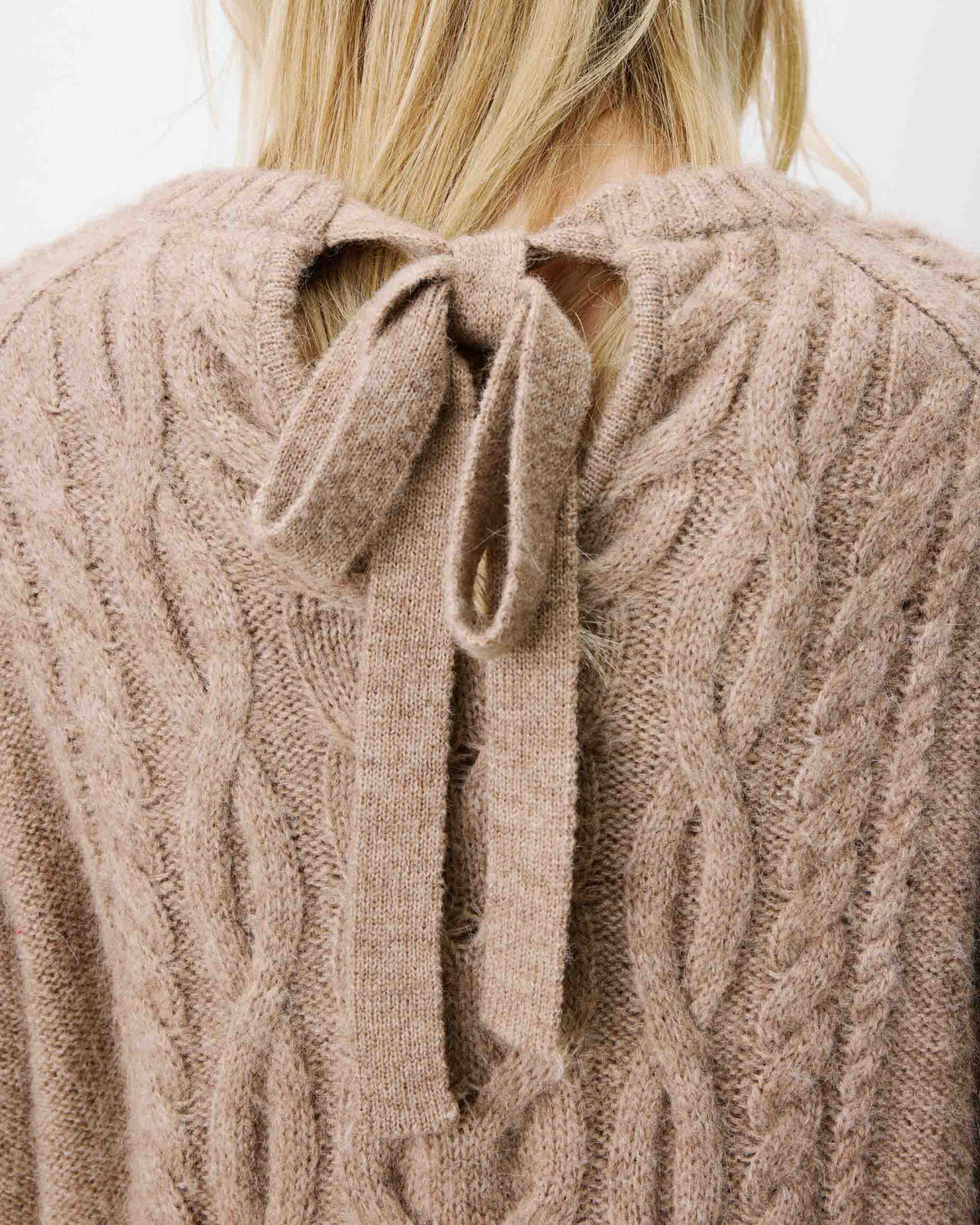 Sweater with back knot beige Arcelin