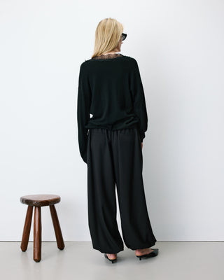 Knit sweater with lace V-neck noir Augustin