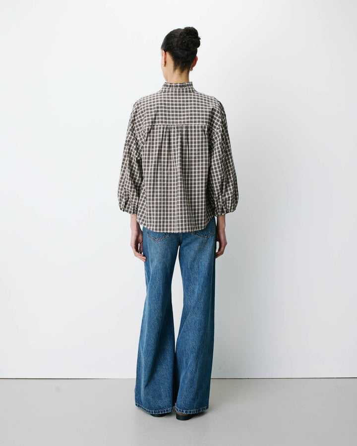 Checked blouse with puff sleeves latte Adelie
