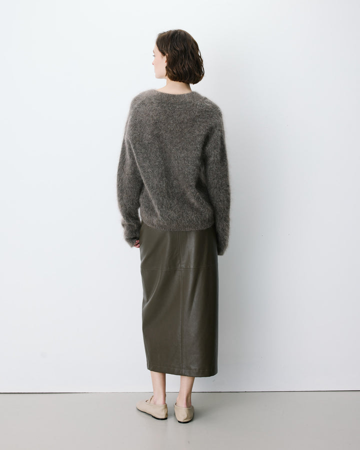 Relaxed soft-touch V-neck sweater taupe Adorable