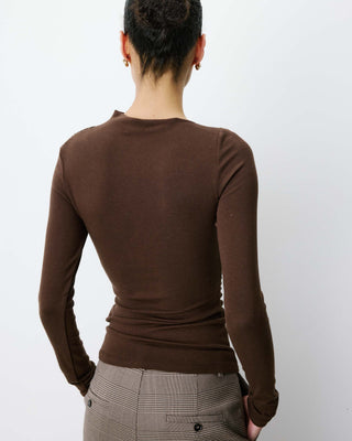 Top drapé asymétrique manches longues chocolat Aurygny