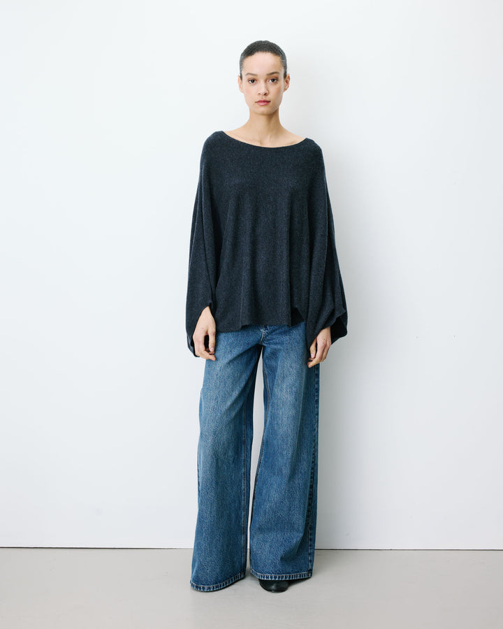 anthracite Adela