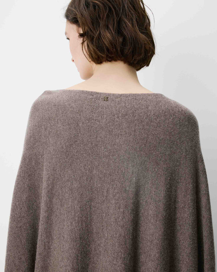 Boat-neck poncho sweater taupe Adela