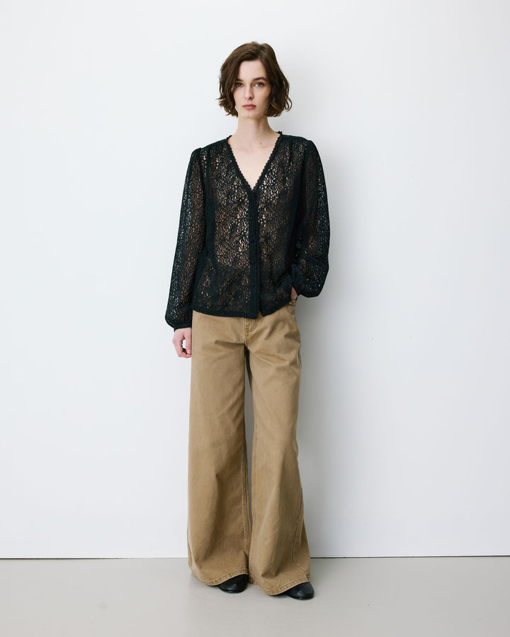 Long-sleeve V-neck lace blouse noir Aurora