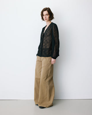 Blouse en dentelle col V manches longues noir Aurora