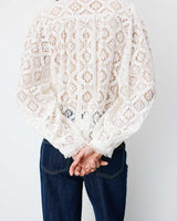 Blouse ample en dentelle boutonnée ivoire Anita