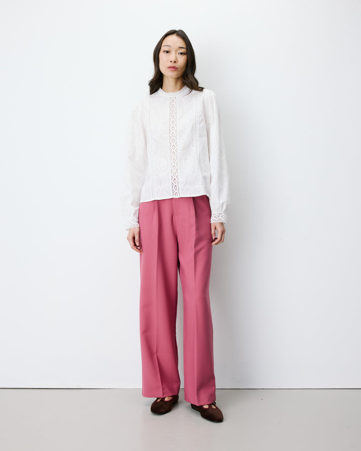 Blouse en broderie anglaise dos à nouer ivoire Abigail
