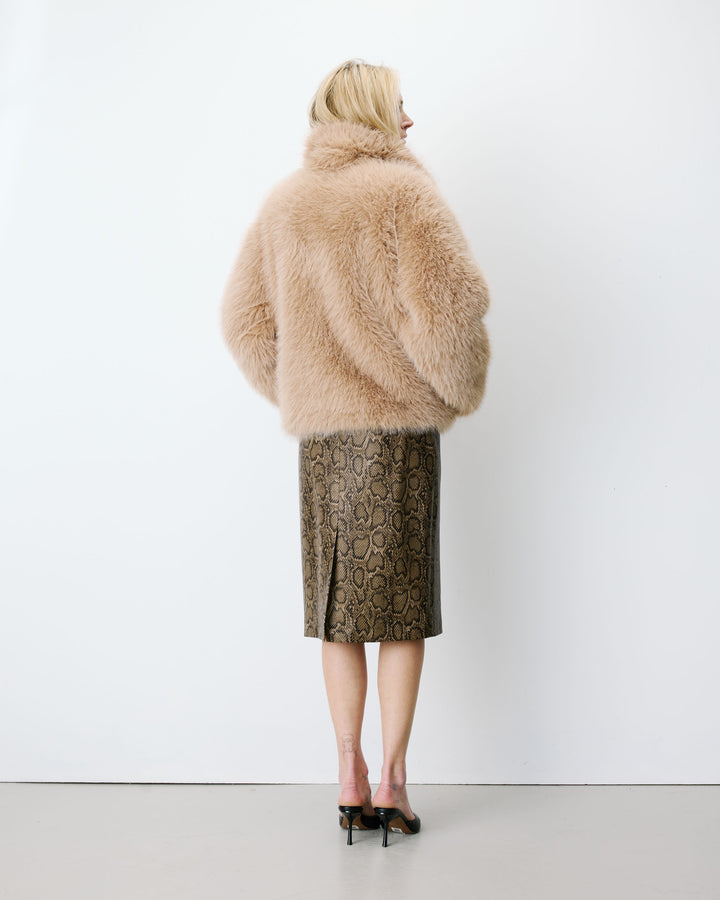 beige Amy