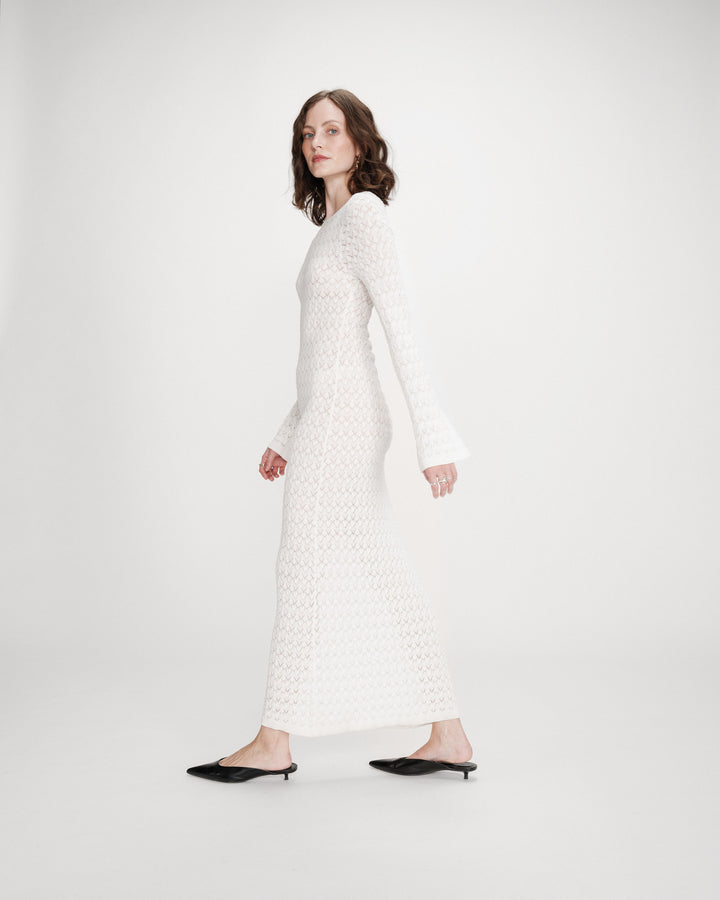 Fitted knit maxi dress with flared sleeves ecru Verdad