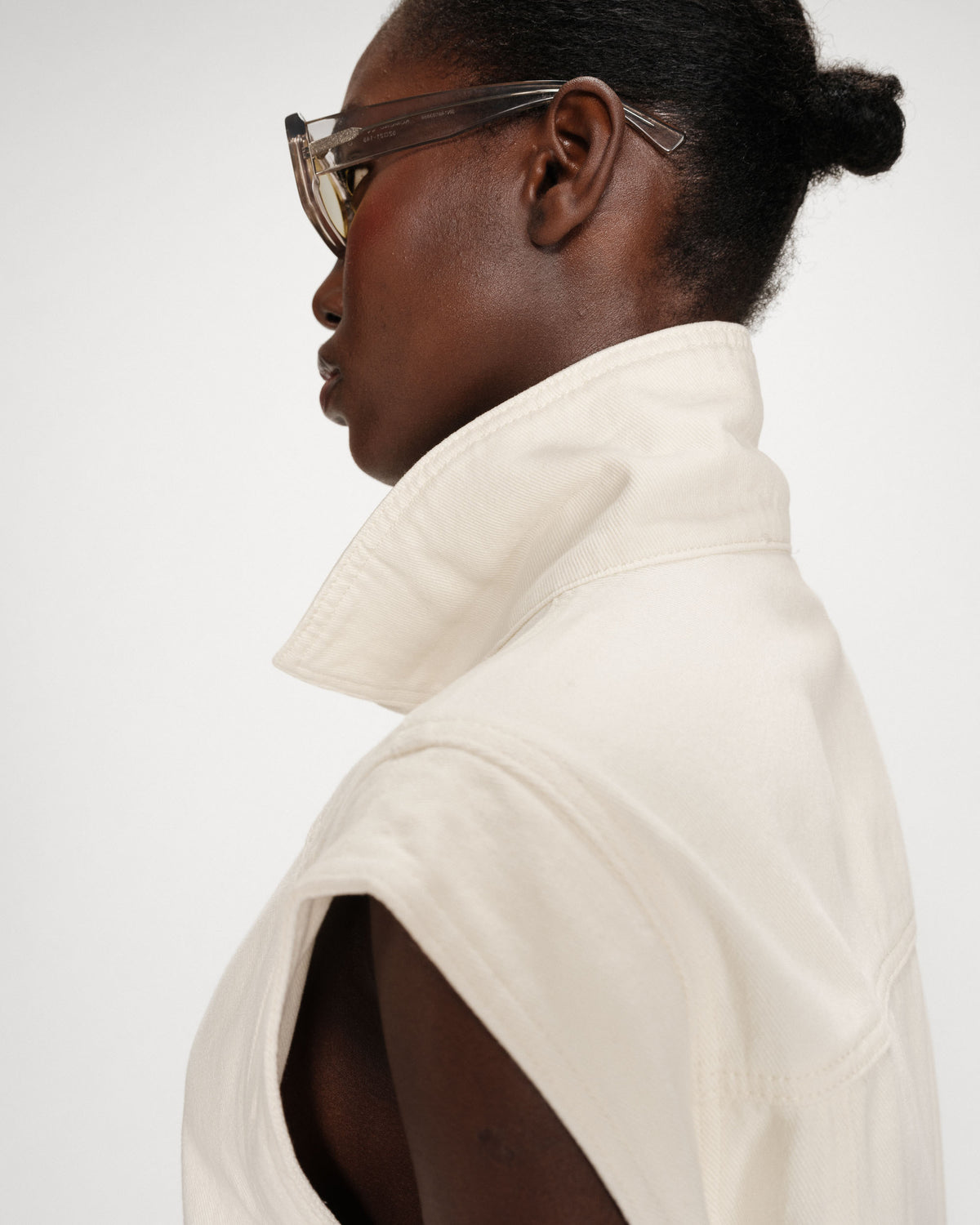 Veste sans manches en jean oversize ecru Vallonia