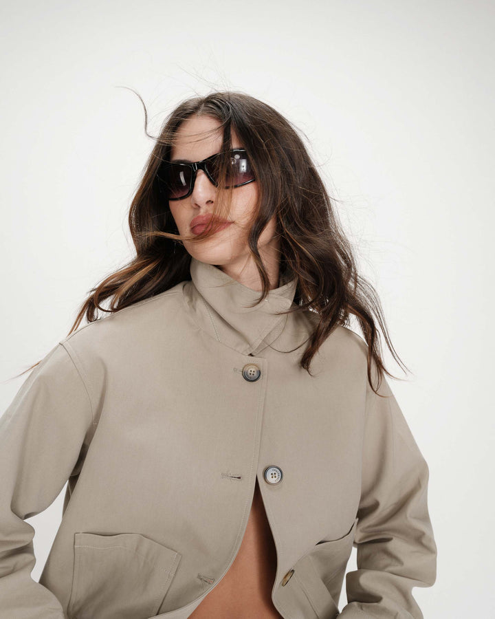 Veste courte en coton boutonnée à poches sauge Veronica