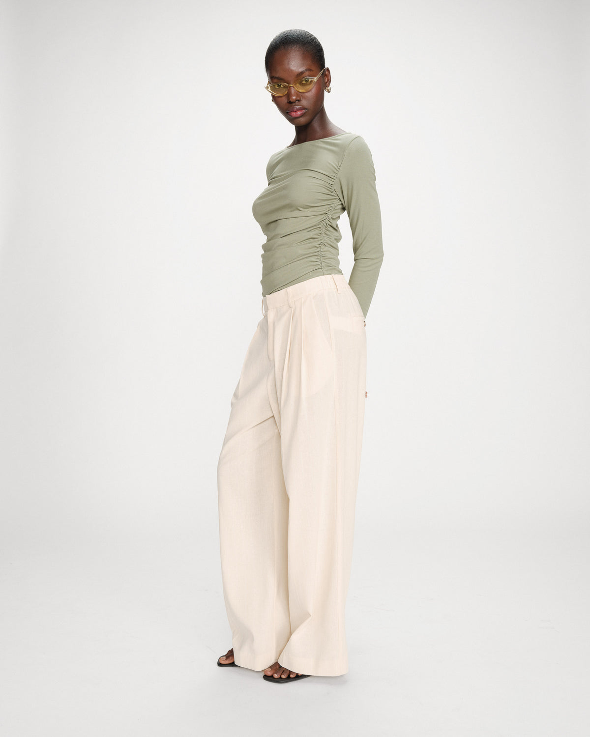 Straight linen tailored pants fine stripes vanille Very