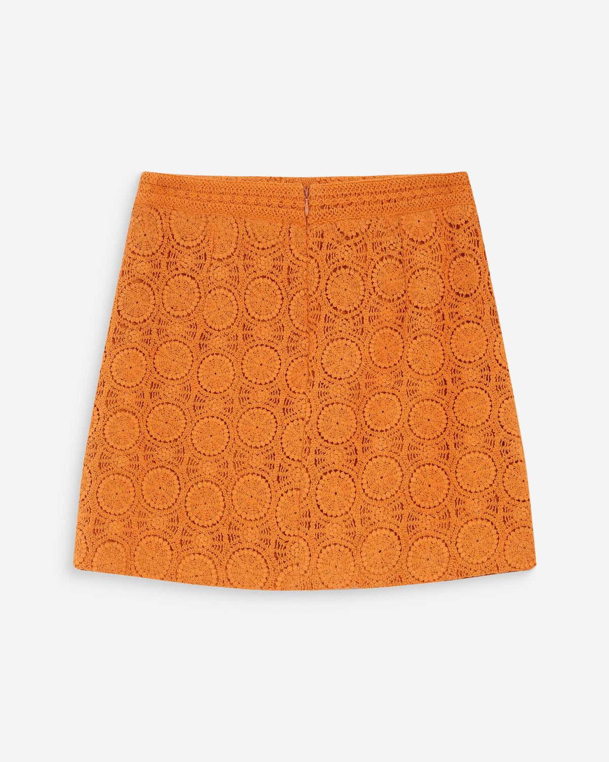 Falda corta recta de crochet bohemia or Victoria