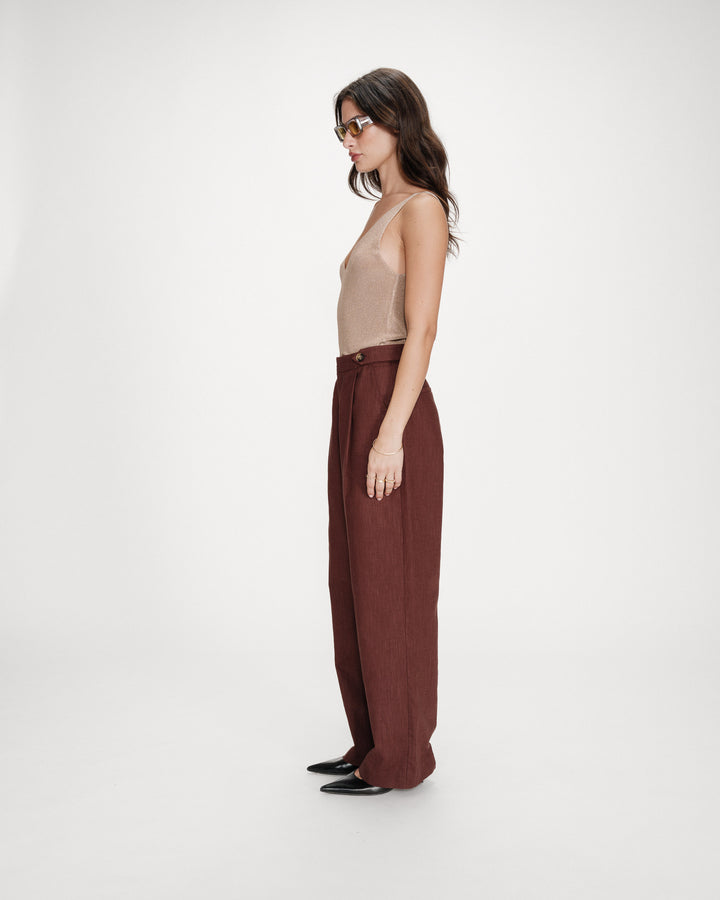 Pantalon tailleur à plis en lin et coton chocolat Vanelis