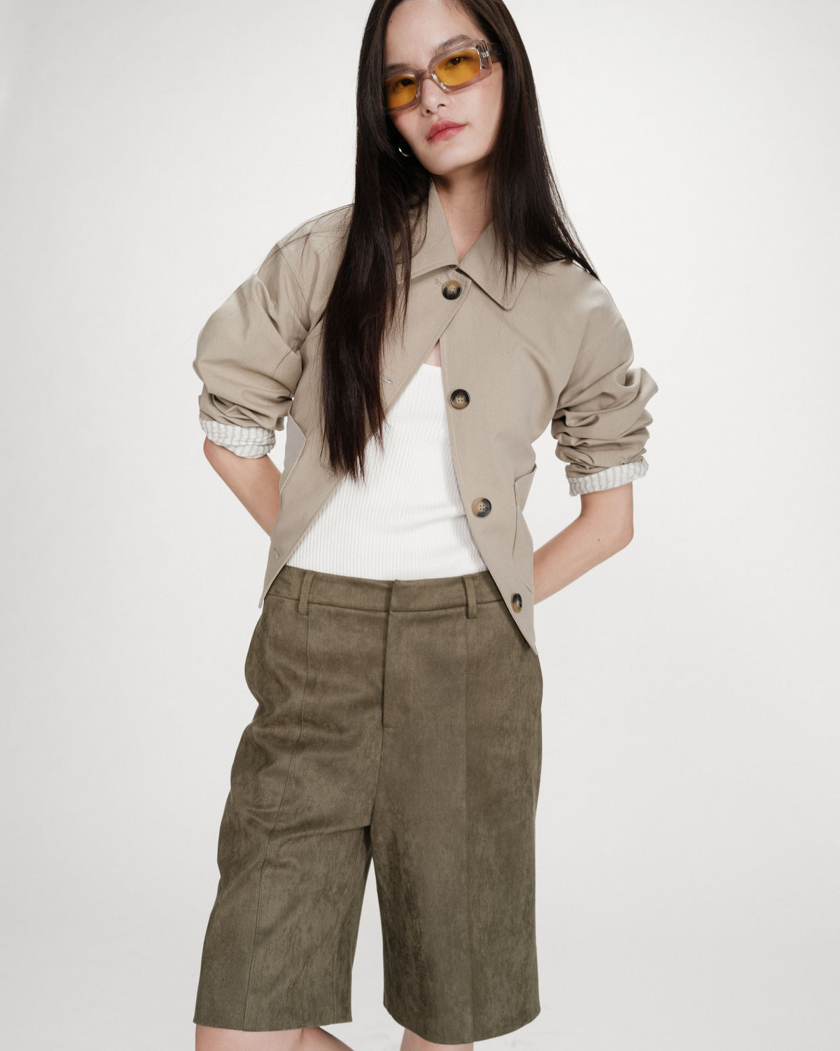 Straight suedette bermuda shorts kaki Vacanza