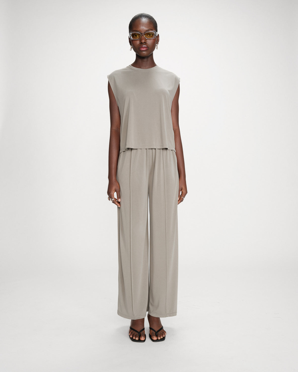 Sleeveless oversized modal T-shirt kaki Rimbaud