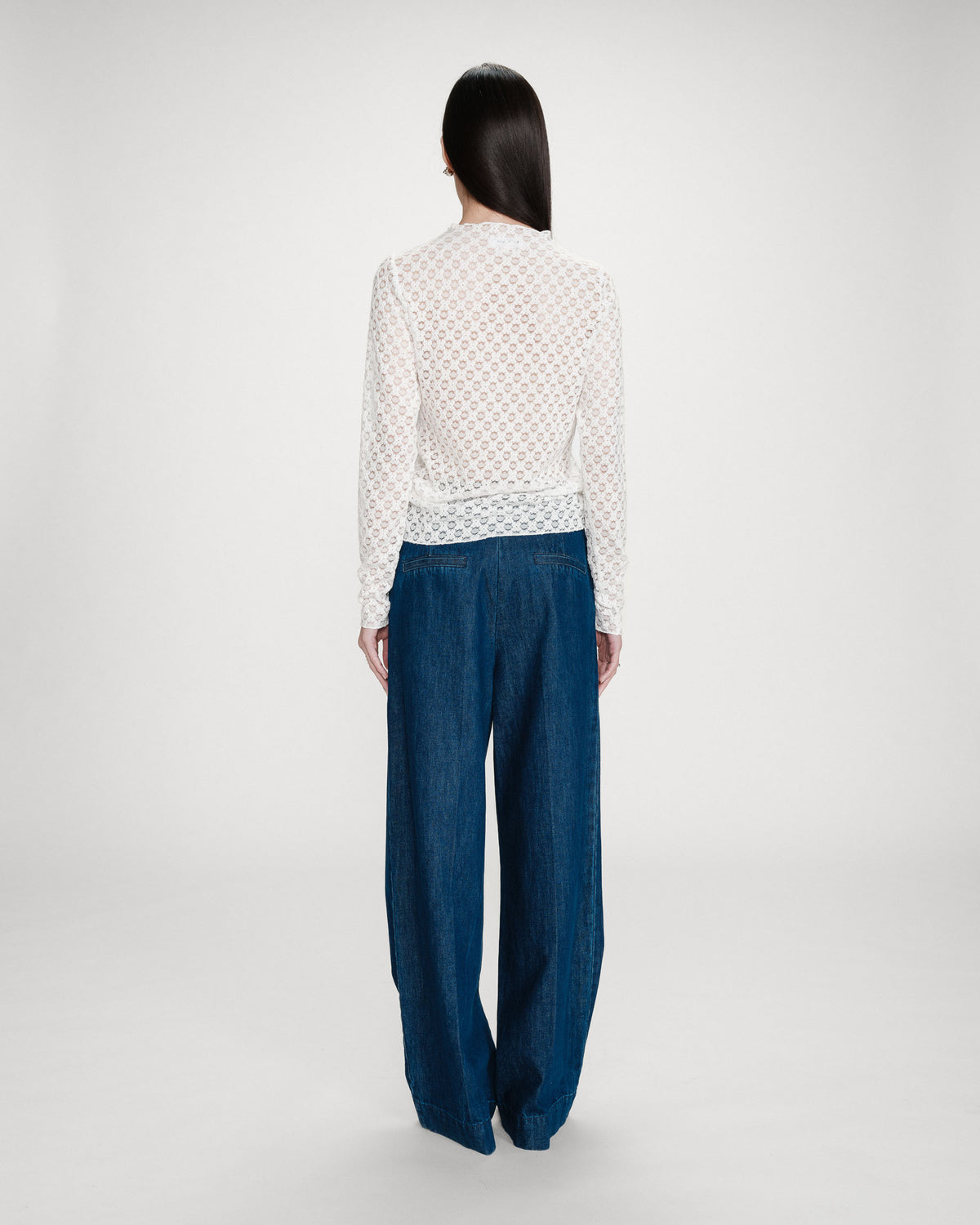Sheer lace long-sleeve top ivoire Valmy