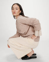 Pull oversize en maille à message brodé beige Viggo