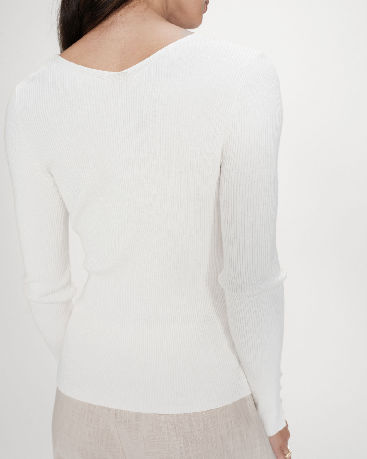 Cardigan ajusté col V manches longues ivoire Volage