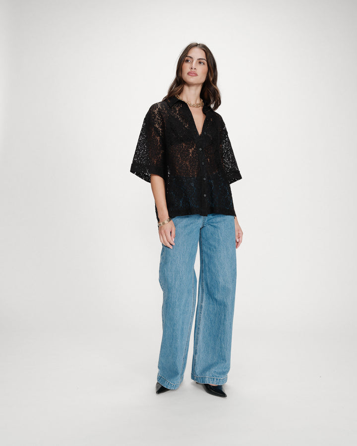 Chemise en dentelle transparente manches 3/4 noir Vendel